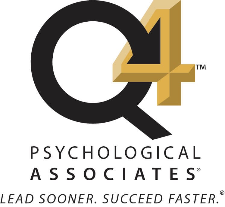 Q4 Logo - Lead sooner, succeed faster